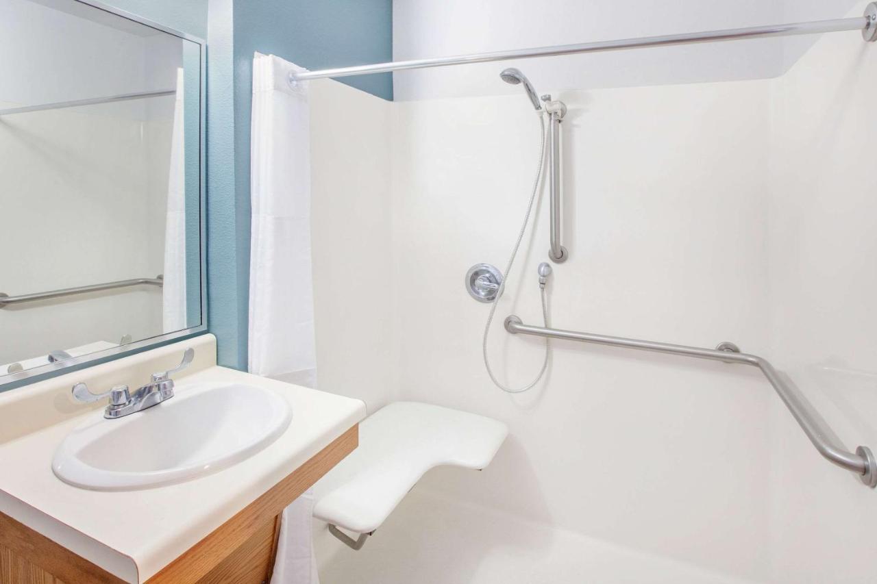 Woodspring Suites Харлинген Экстерьер фото